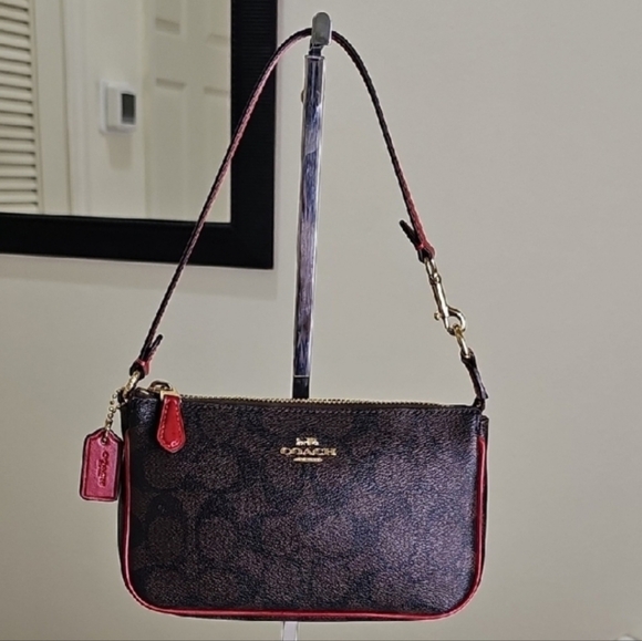 COACH C3308 Red/Gold Nolita 19 In Signature Canvas Excellent Like New Condition - Picture 2 of 5